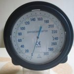 Certeza Aneroid Sphygmomanometer Clock Type CR-1008